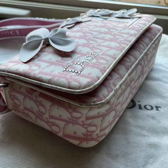 Christian Dior Girly crossbody bag - Picture 9 of 16
